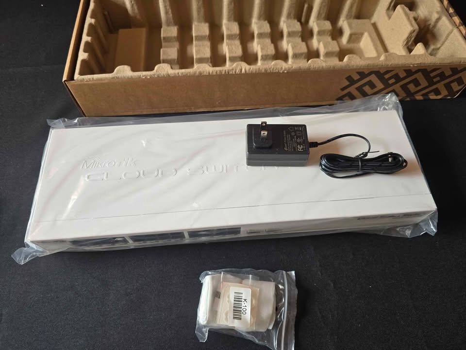 Switch de red profesional - Image 3